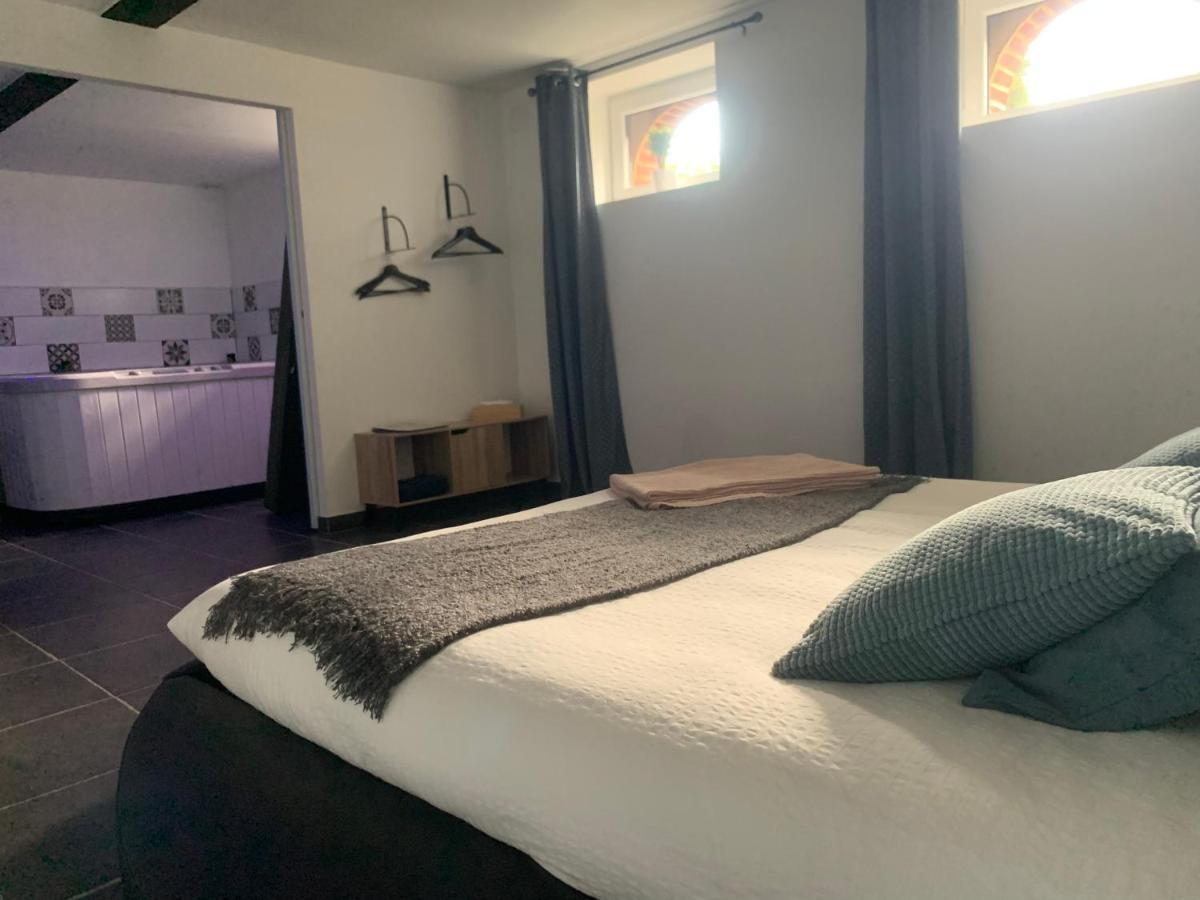 Aux Fines Bulles Gite Et Chambres D Hotes Neuve-Maison Exteriér fotografie