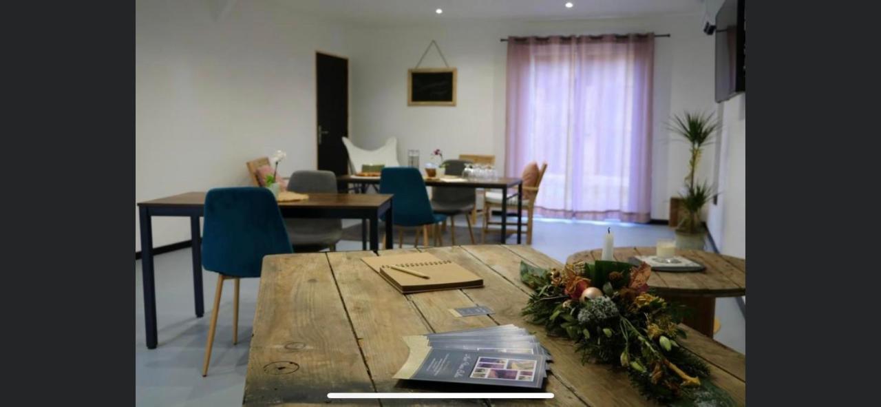 Aux Fines Bulles Gite Et Chambres D Hotes Neuve-Maison Exteriér fotografie