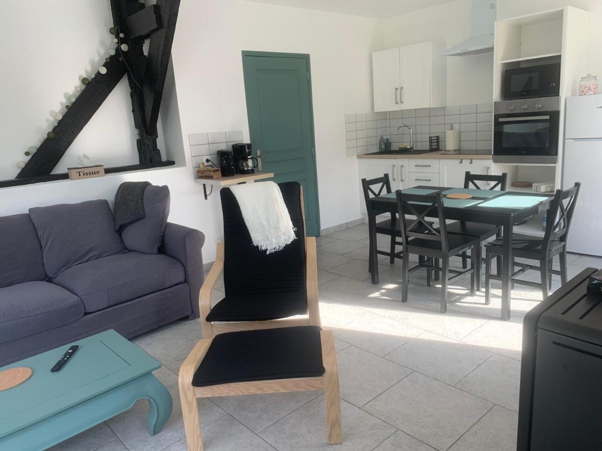 Aux Fines Bulles Gite Et Chambres D Hotes Neuve-Maison Exteriér fotografie